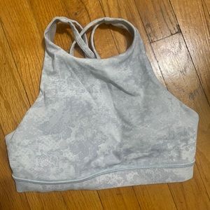 Lululemon high neck sports bra